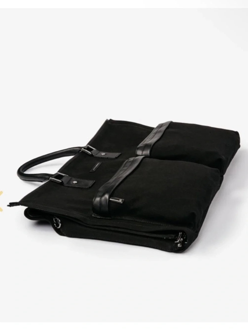 NWOT Hooks & Albert Canvas Leather Garment Bag Black